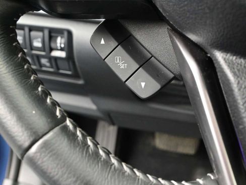 Used 2023 Subaru Forester Premium AWD/4WD image 13