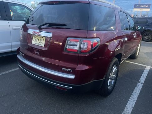 Used 2016 GMC Acadia SLE image 4