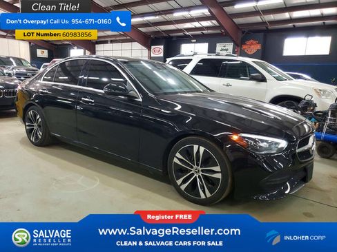 Used 2022 Mercedes-Benz C 300 4MATIC Sedan image 5