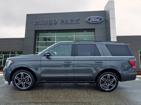 Certified 2020 Ford Expedition Limited w/ Equipment Group 303A image 4