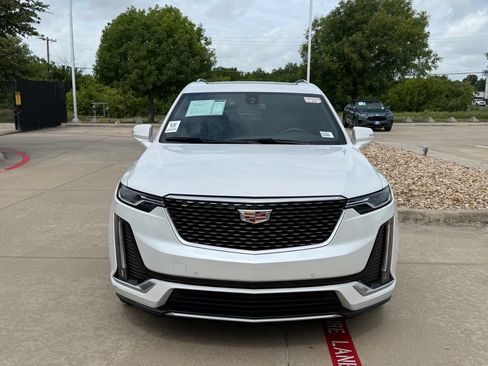 Used 2023 Cadillac XT6 Luxury FWD image 9