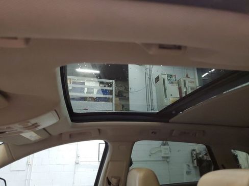 Used 2016 Cadillac SRX Luxury w/ Driver Awareness Package image 22