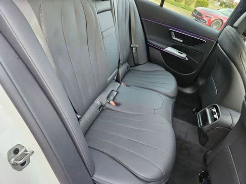 Used 2026 Mercedes-Benz E 350 4MATIC Sedan image 19