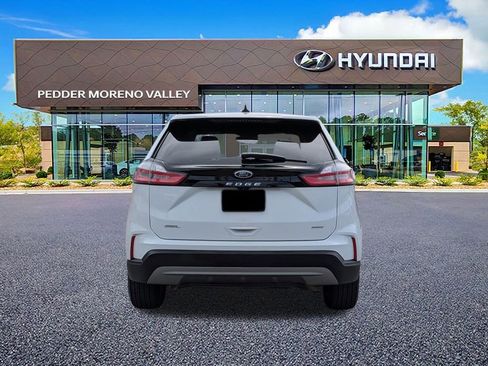 Used 2022 Ford Edge SEL image 5