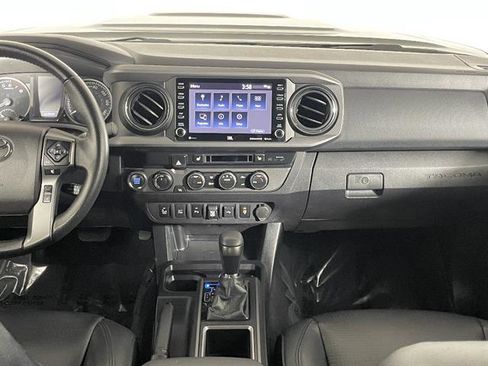 Used 2021 Toyota Tacoma TRD Sport w/ TRD Premium Sport Package image 15