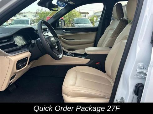 Certified 2024 Jeep Grand Cherokee Limited 4xe AWD/4WD image 18