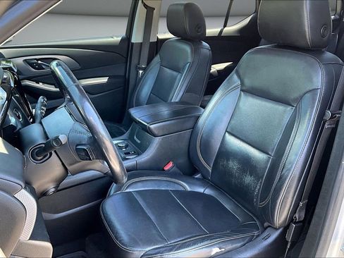 Used 2019 Chevrolet Traverse Premier w/ Redline Edition AWD/4WD image 21