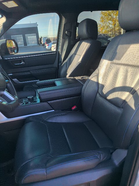 Used 2024 Toyota Tundra Platinum w/ TRD Off-Road Package AWD/4WD image 13
