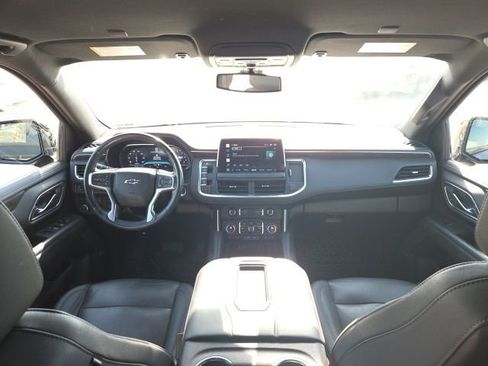 Used 2022 Chevrolet Tahoe Z71 w/ Z71 Off-Road Package image 23