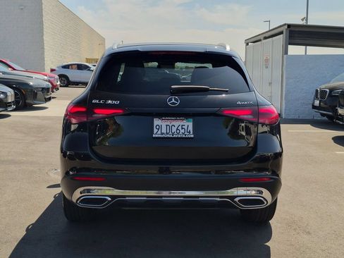 Used 2024 Mercedes-Benz GLC 300 4MATIC image 7