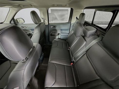 New 2026 Ford Maverick Lariat w/ Black Appearance Package image 24