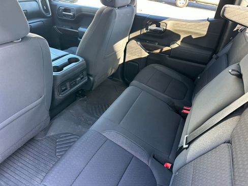 Used 2022 Chevrolet Silverado 1500 RST image 4