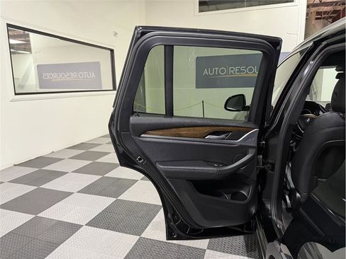 Used 2021 BMW X3 xDrive30i w/ Convenience Package image 15