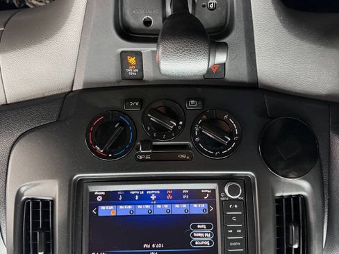 Used 2020 Nissan NV200 SV w/ Back Door Glass Package FWD image 21