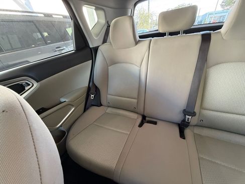 Used 2025 Kia Soul LX w/ Option Group 015 image 39