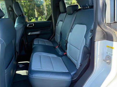 Used 2023 Ford Bronco Outer Banks w/ Sasquatch Package AWD/4WD image 16