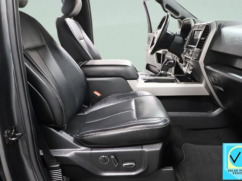 Used 2018 Ford F150 Lariat w/ Equipment Group 502A Luxury image 31