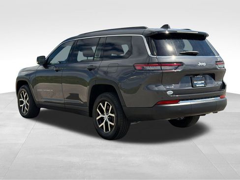 Used 2025 Jeep Grand Cherokee L Limited AWD/4WD image 27