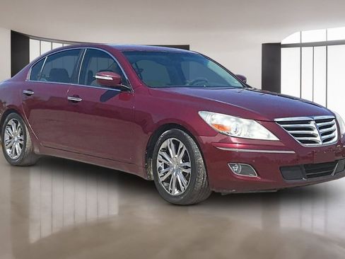 Used 2011 Hyundai Genesis 3.8 w/ Technology Pkg 4 RWD image 11