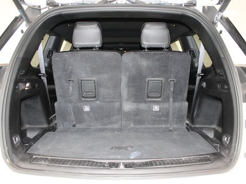 Used 2024 Jeep Grand Cherokee L Altitude AWD/4WD image 9
