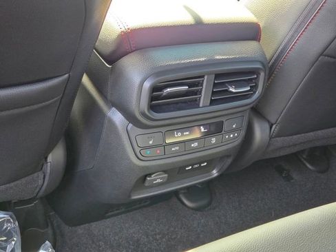 New 2026 Honda Ridgeline Black Edition image 9