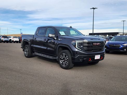Certified 2023 GMC Sierra 1500 AT4 w/ AT4 Premium Package image 6