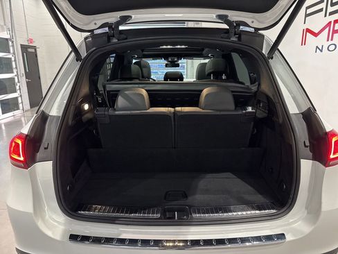 Used 2023 Mercedes-Benz GLE 350 4MATIC w/ AMG Line Exterior image 41