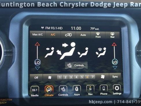 Used 2022 Jeep Wrangler Unlimited Sahara w/ LED Lighting Group image 21
