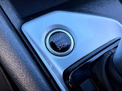 Used 2025 Nissan Altima 2.5 SV image 36