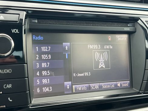 Used 2014 Toyota Corolla LE w/ Protection Package image 18