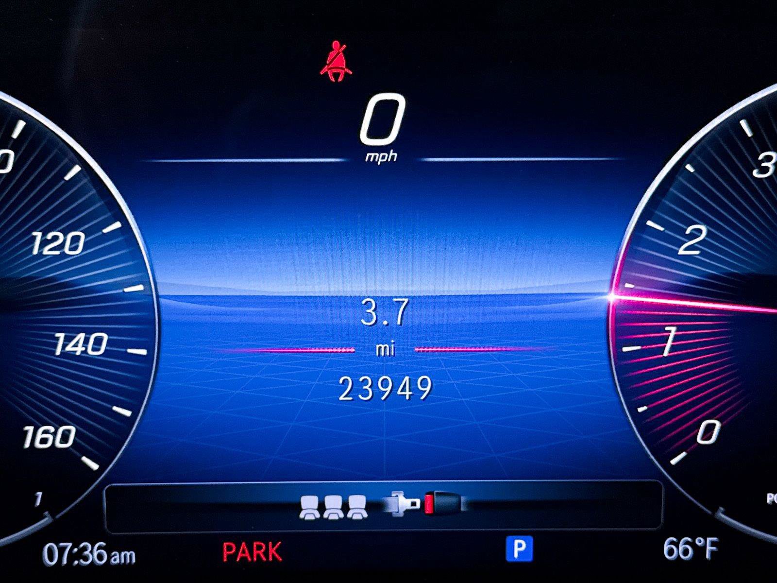 Used 2024 Mercedes-Benz GLE 350 4MATIC image 34