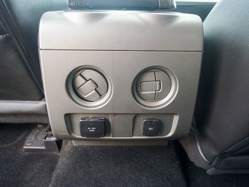 Used 2013 Ford F150 Lariat w/ Luxury Equipment Group image 28