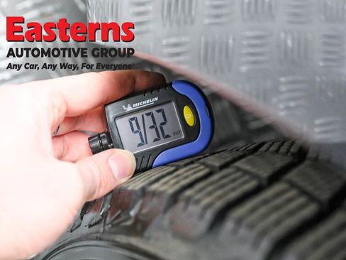 Used 2018 Tesla Model 3 Long Range image 22