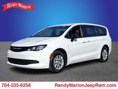 New 2026 Chrysler Voyager LX