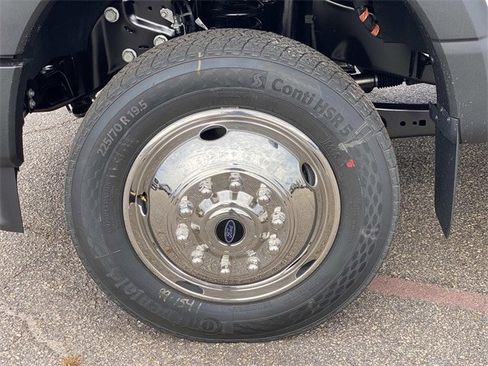 New 2026 Ford F550 4x4 Crew Cab Super Duty image 27