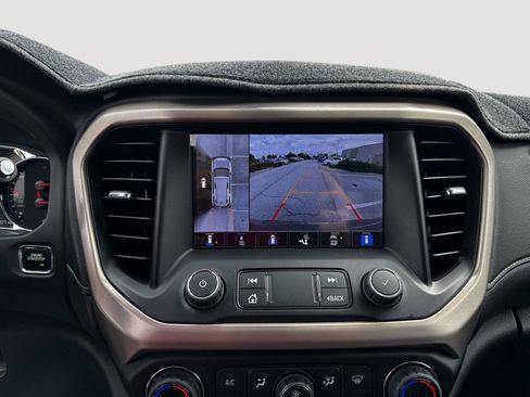 Used 2023 GMC Acadia Denali w/ Denali Ultimate Package FWD image 15