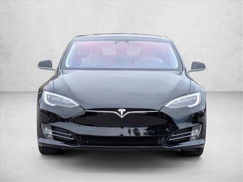 Used 2018 Tesla Model S 100D AWD/4WD image 2