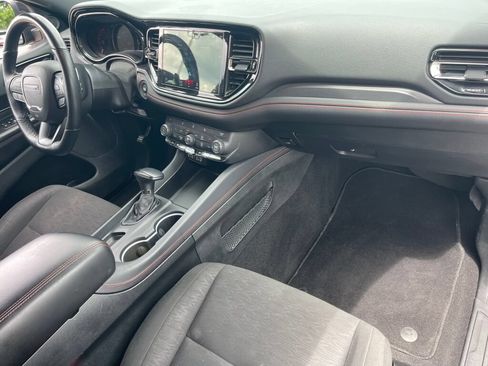 Used 2025 Dodge Durango GT AWD/4WD image 33