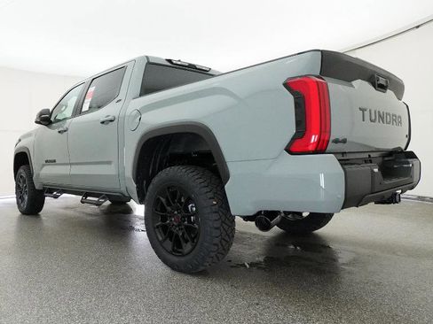 New 2026 Toyota Tundra SR5 AWD/4WD image 31