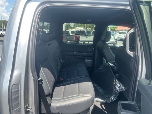 New 2025 Ford F150 Lariat w/ Equipment Group 501A Mid image 14