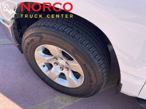 Used 2021 RAM 1500 Big Horn image 14