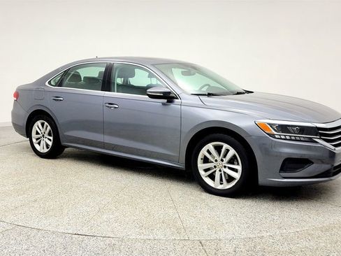 Used 2020 Volkswagen Passat 2.0T SE w/ Sunroof Package image 3