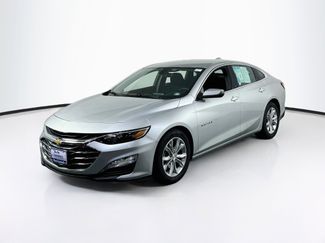 Used 2022 Chevrolet Malibu LT FWD video 1