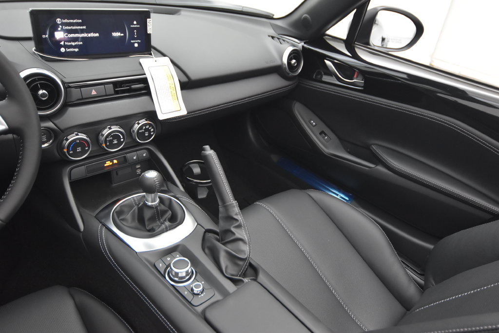 New 2026 MAZDA MX-5 Miata Grand Touring w/ Weather Package RWD image 30