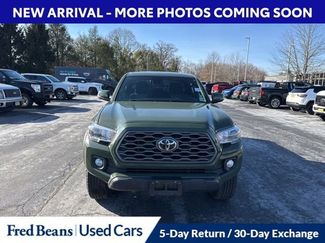 Used 2021 Toyota Tacoma TRD Off-Road video 2