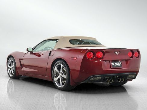 Used 2010 Chevrolet Corvette Convertible w/ Preferred Equipment Group RWD image 3