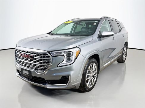 Used 2023 GMC Terrain Denali w/ LPO, Floor Liner Package image 3