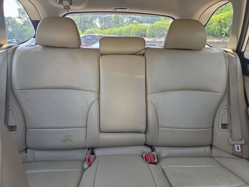 Used 2015 Subaru Outback 2.5i Premium AWD/4WD image 28