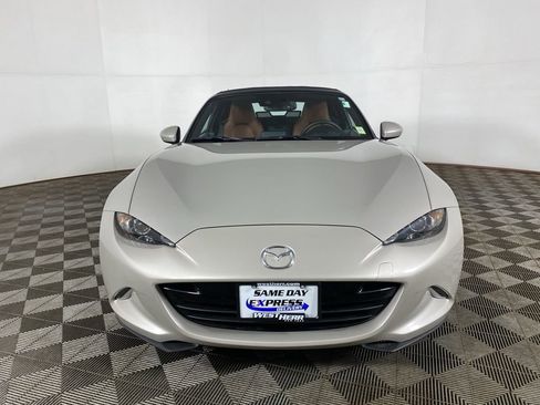 Used 2023 MAZDA MX-5 Miata Grand Touring RWD image 2