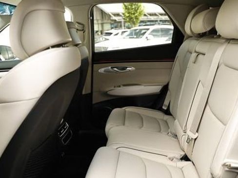 New 2026 Genesis GV70 2.5T Advanced image 25